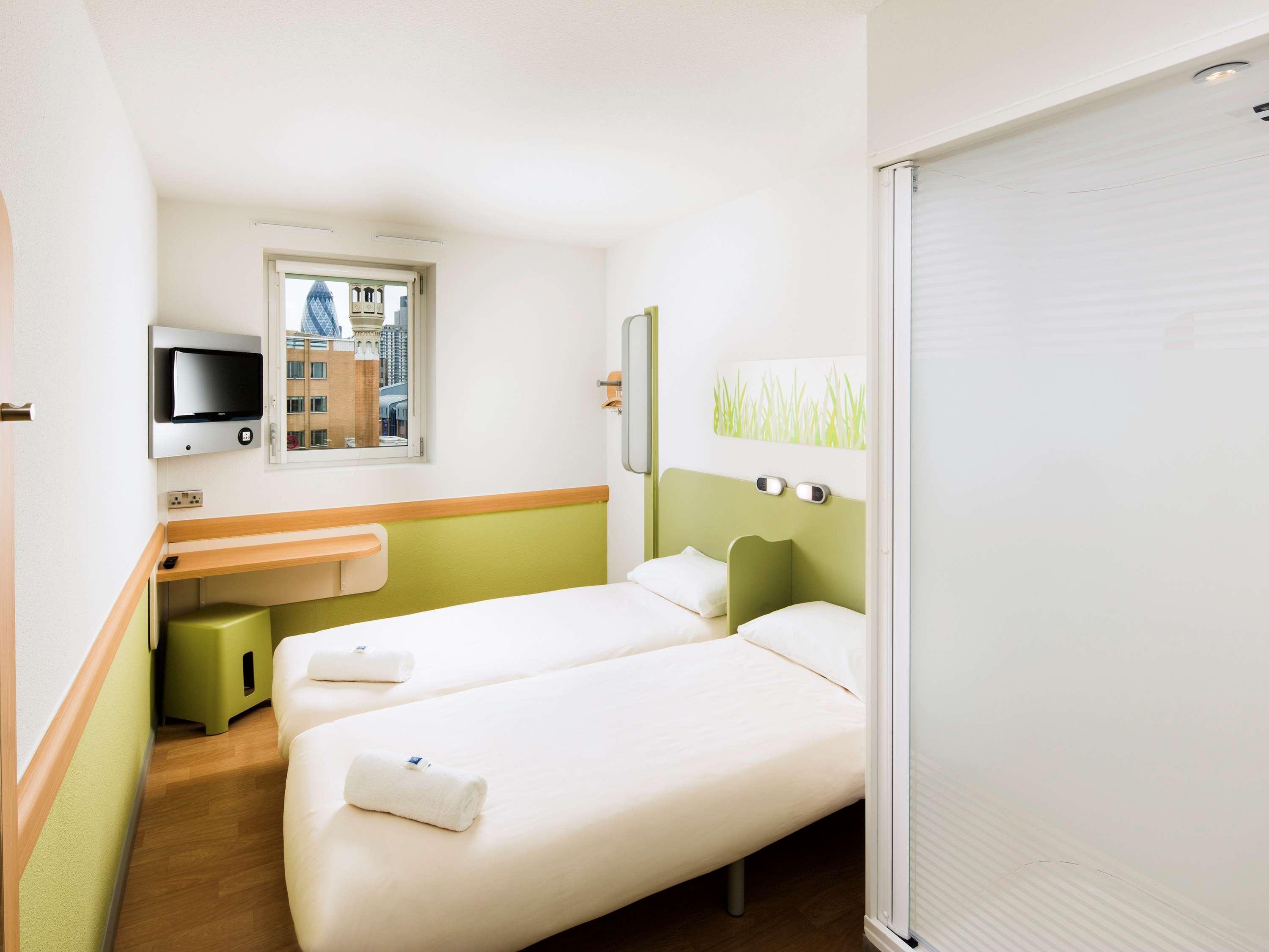 Ibis Budget London Whitechapel - Brick Lane Экстерьер фото
